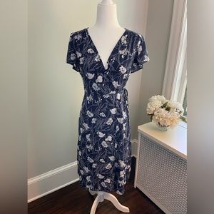XS Navy Floral wrap dress